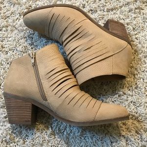 LUCKY BRAND 🍀  booties